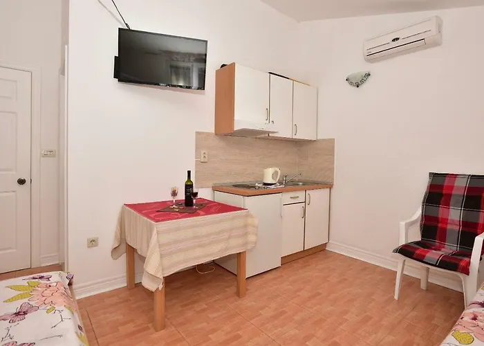 Apartment Antonio Makarska