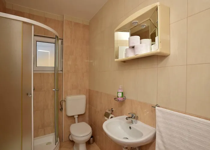 Apartment Antonio Makarska