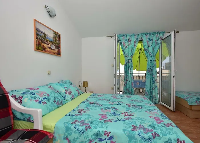 Apartment Antonio Makarska