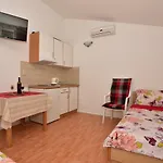Apartman Antonio *